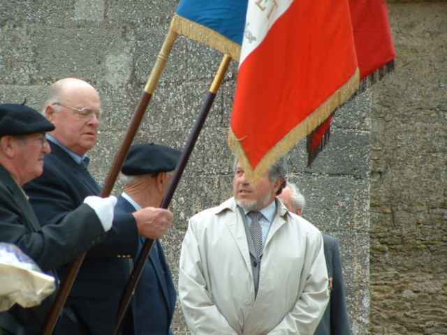 8mai2003-009