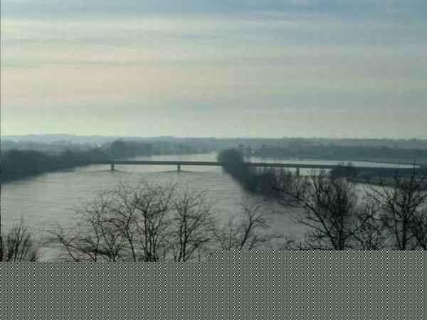 Garonne-crue-06-02-2003-21